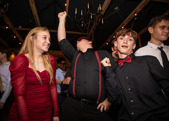 HOCO22-164